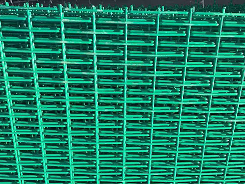 豬床編（biān）製篩網